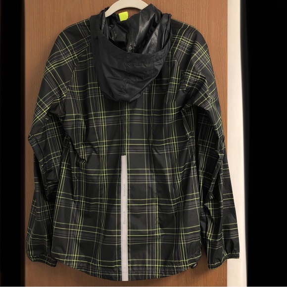 Reebok Women’s Unlined Rain Jacket Size Medium - Picture 2 of 8
